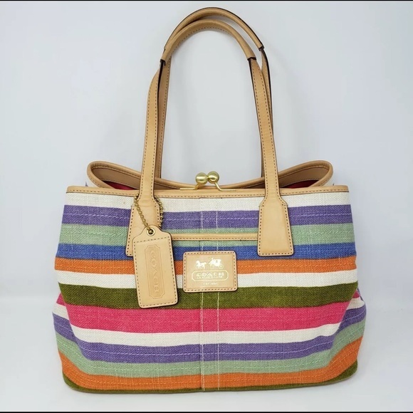 Coach | Hamptons Archive 10th Anniversary Legacy Framed Carryall Tote - Picture 2 of 9